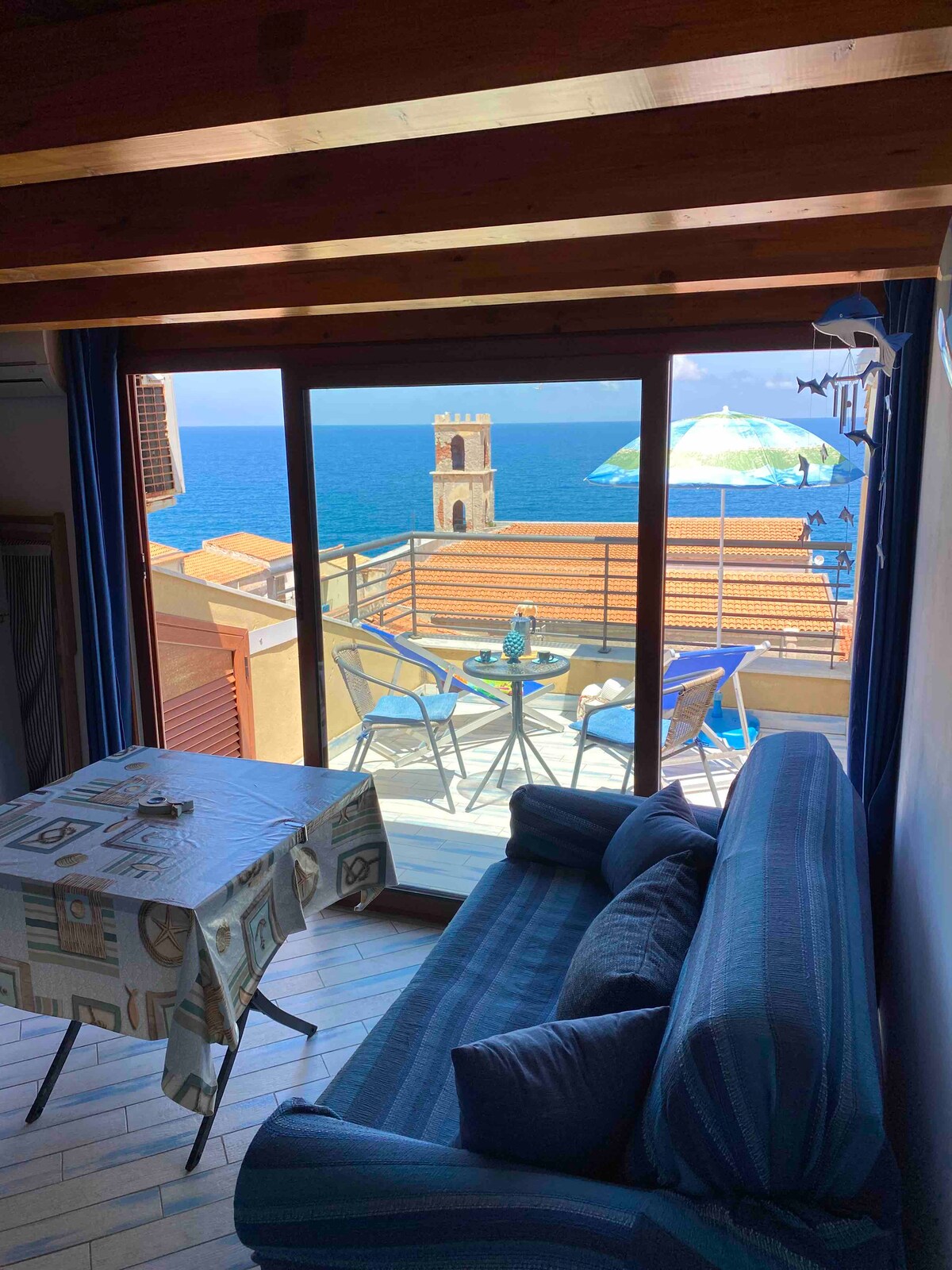 Top performing Airbnb: Terrazza dolce estate sea view in Cefalù