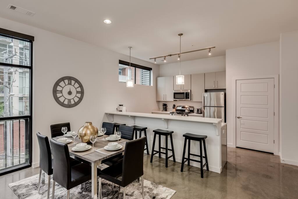 Dining area at The James by Stay Alfred