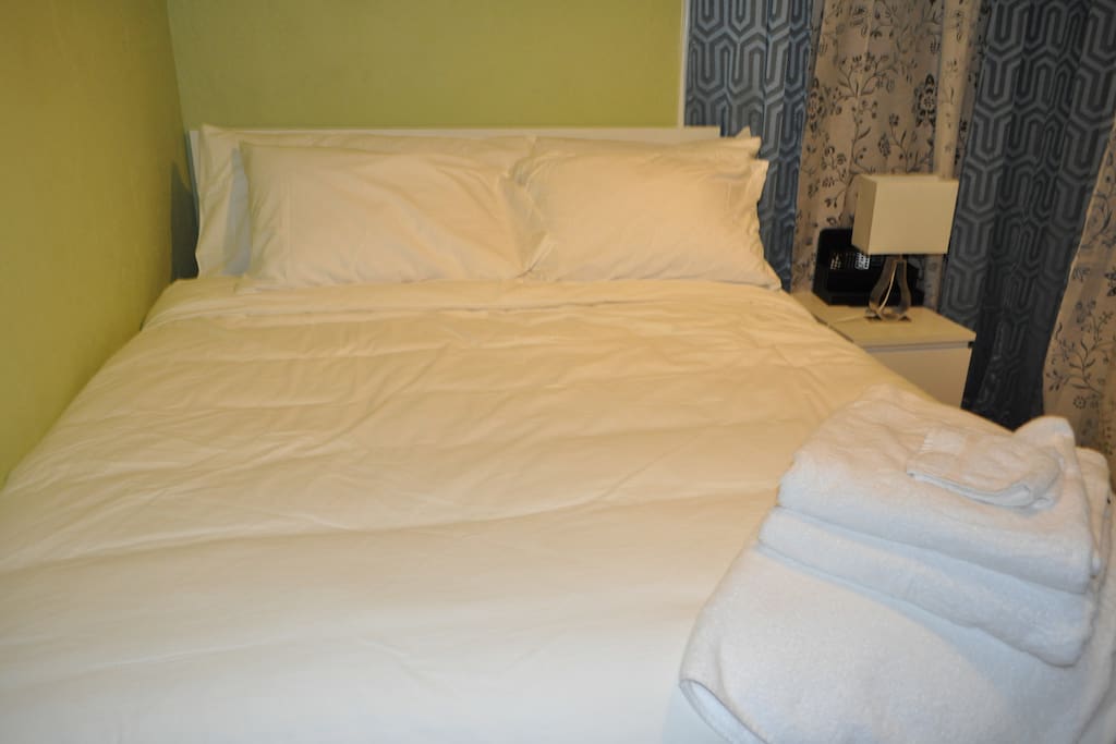 100% Cotton linens
