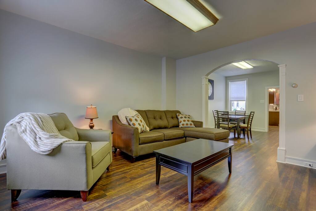 Great seating area for guests