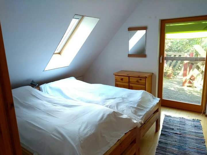 Stan 5, spavaća soba