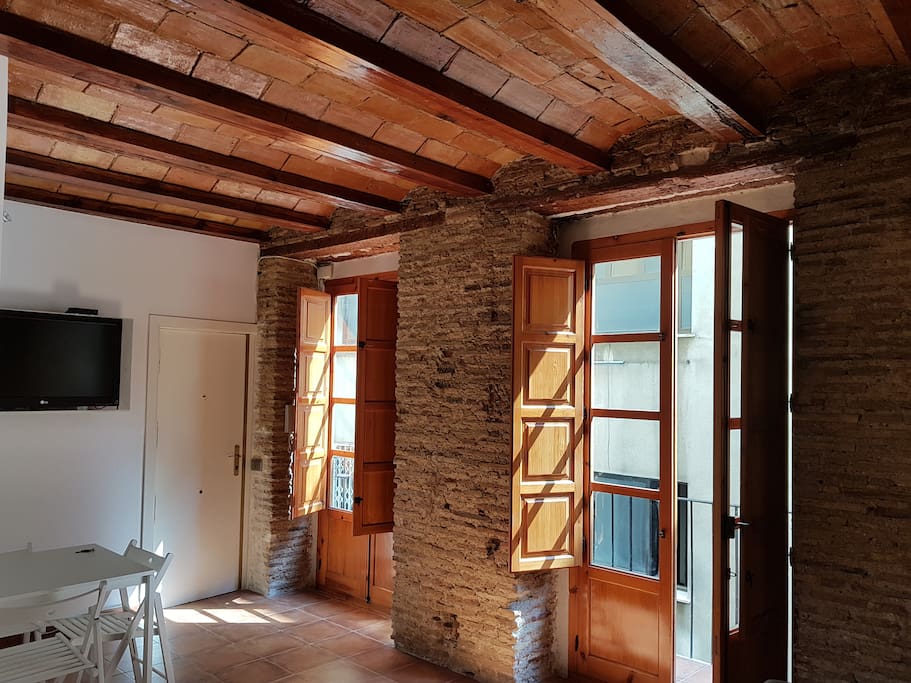 living room/cuarto de estar