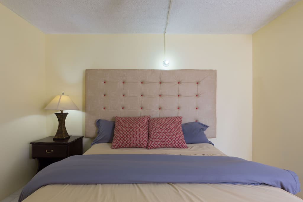 Bedroom w/ King Size Bed