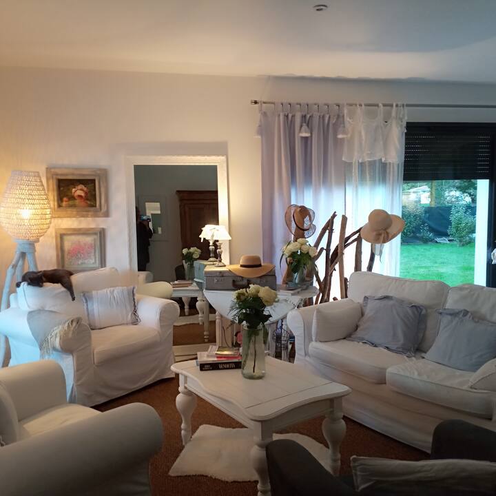 Maison Neuve Et Chaleureuse Avec Piscine - Morcenx