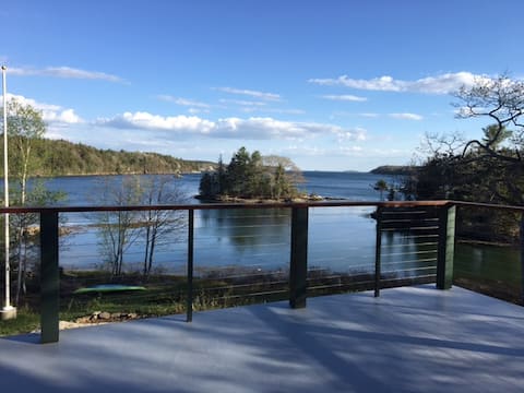 Waterfront Guest House on the Maine Coast