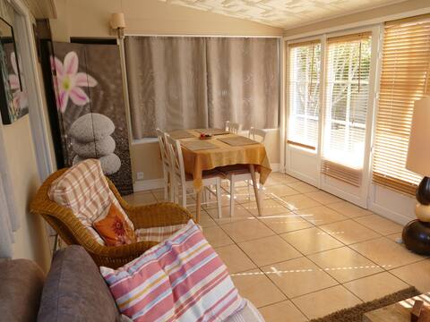 Top Airbnb: The cottage 300 m from the beach à Saint Palais Sur Mer