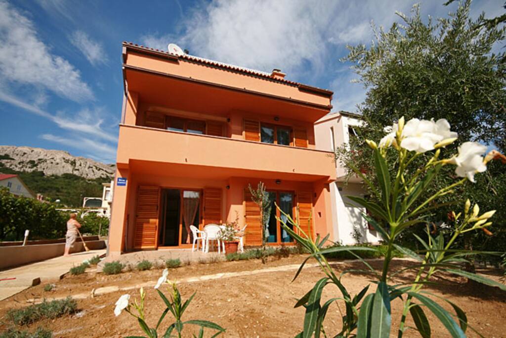 Apartment 1 in Apartment house in Baška Apartments for Rent in Baška, PrimorjeGorski Kotar