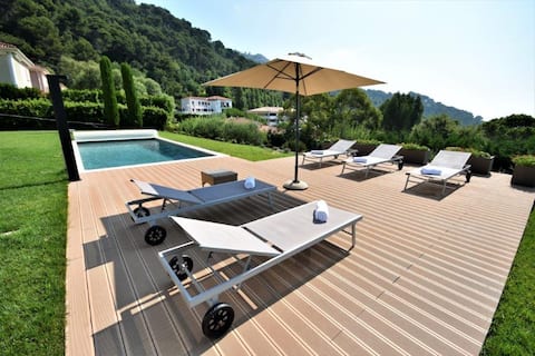 Airbnb performant: Idyllic apartment between mountain and sea à Èze