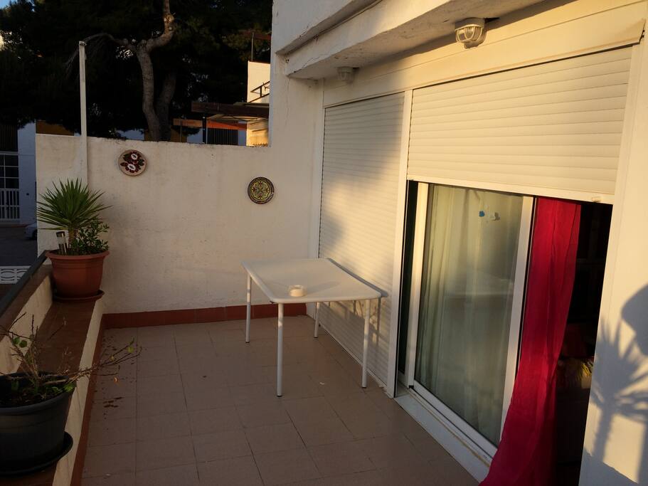 Terraza de 25m2 muy soleada