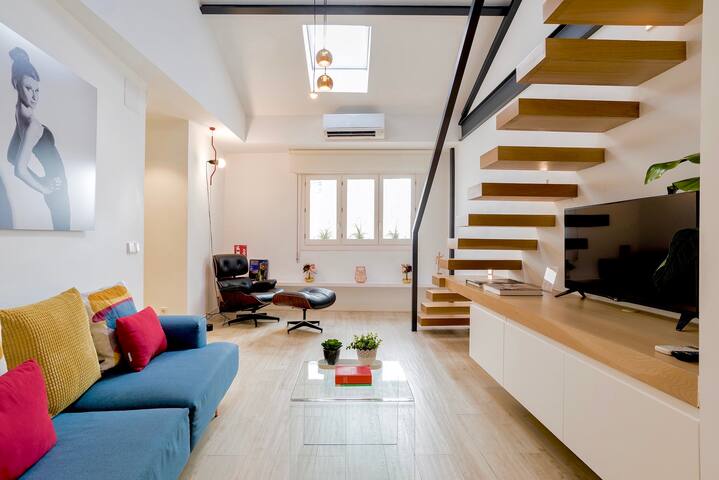 Location . Location . Location (f42) gallery image 2