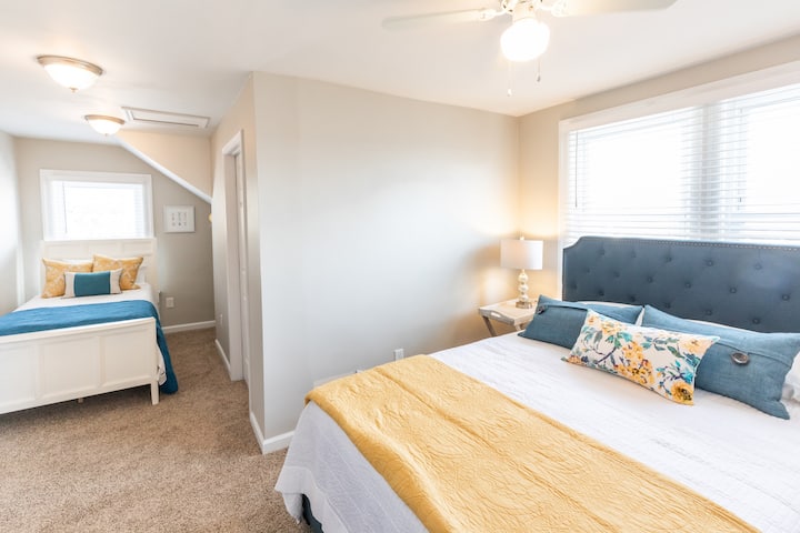 Bedroom one: (2nd floor) one queen bed, one twin bed, and an on suite full bathroom with walk in shower. 