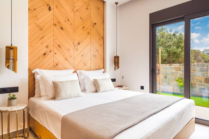 Nagia Family villas – Villa Penny – Heated Pool gallery image 4