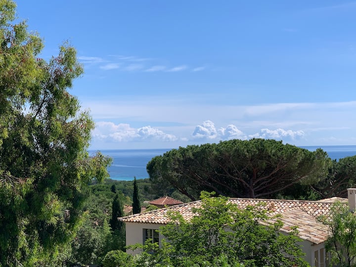 Parc Des Salins, Maison Avec Petite Vue Mer - 聖特羅佩