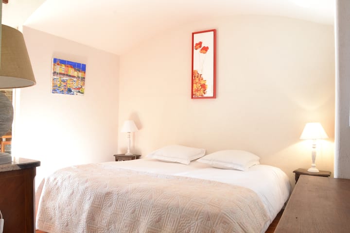 Chambre 5 - "Terracotta"