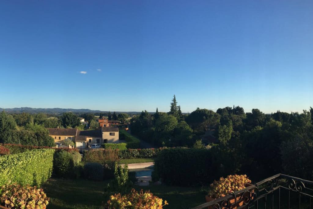 Vue du balcon sur la Sainte victoire