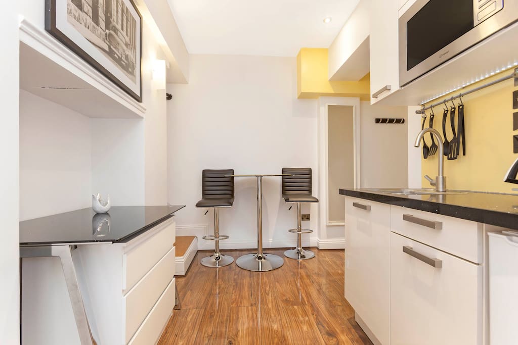 Kitchen, Dining Area