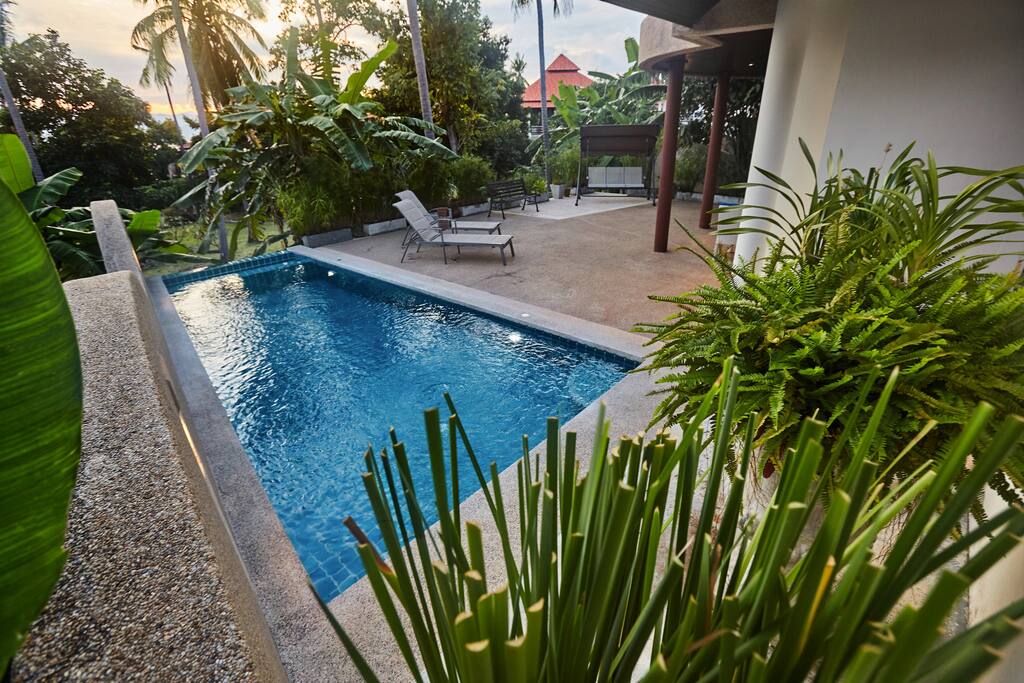 private swimming pool