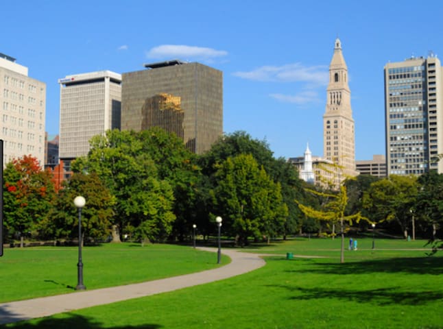Welcome to Hartford! Downtown is a mile away!