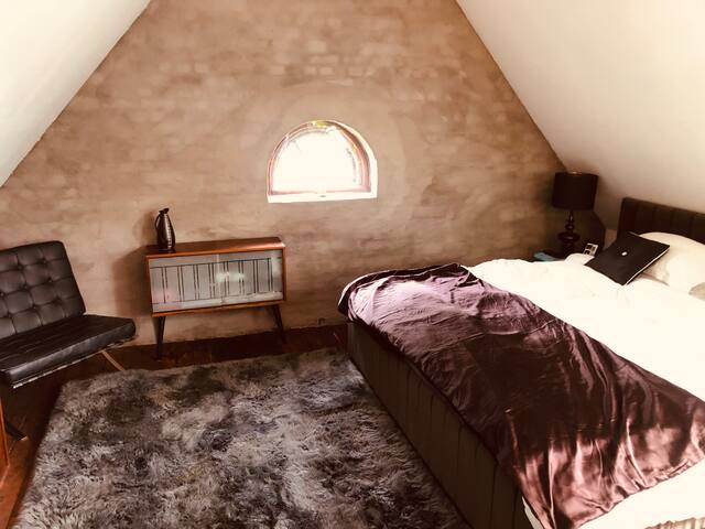 Charming villa with garden in central Oslo gallery image 5