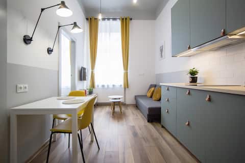 Popular Airbnb listing: Gliwice on a budget 90m from the main square in Gliwice