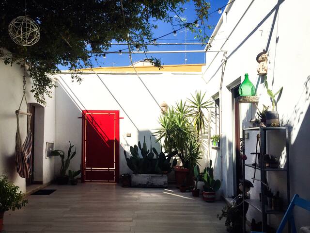 Stanza Privata in Corte Tipica