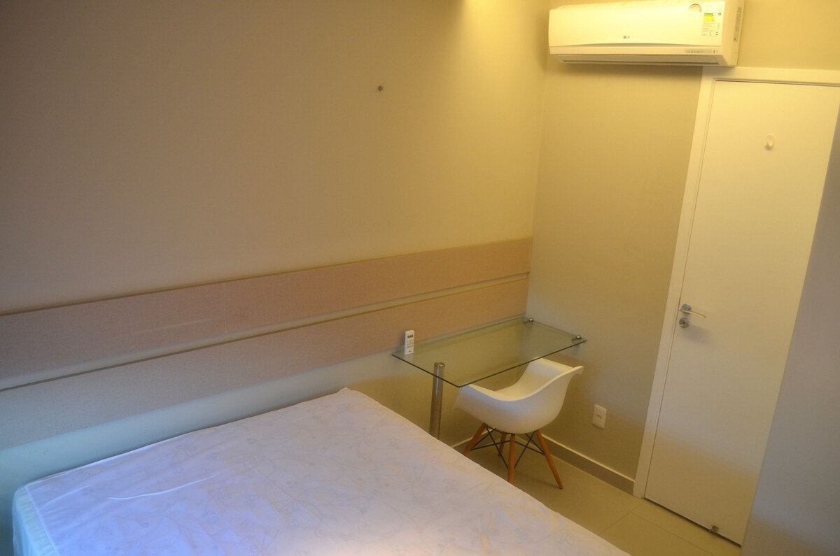 Foto do anúncio de VG FUN - Apartamento 01 Suíte vista mar em Praia do Futuro, Fortaleza