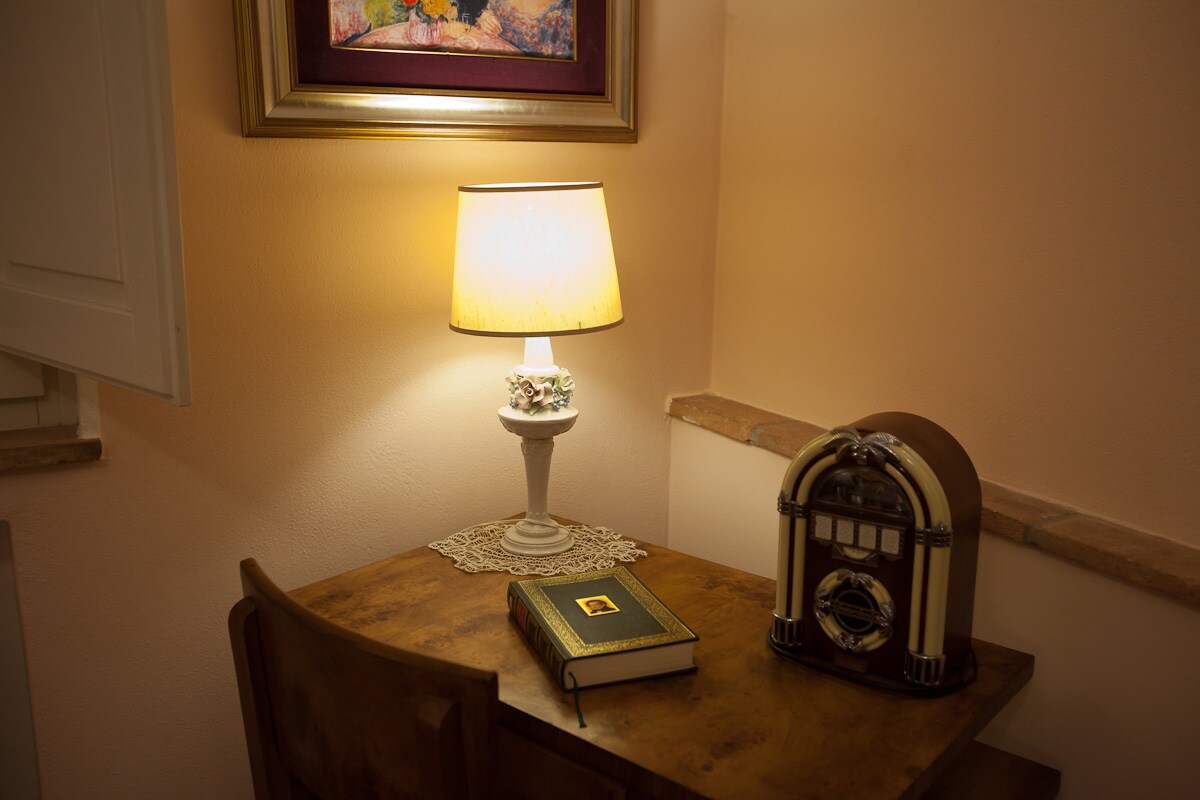 საძინებელი 1