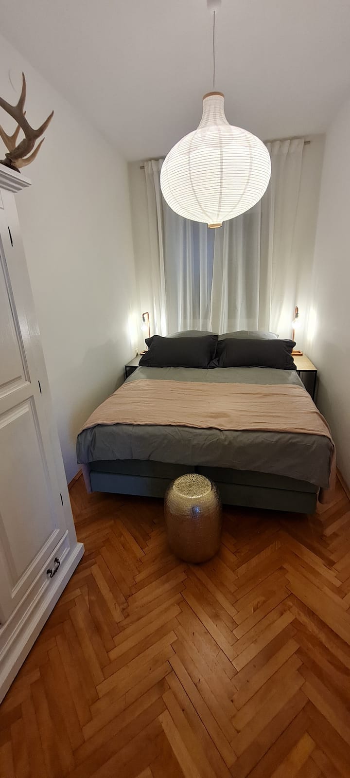 Bedroom "Smaragd" for Teens and Lovers