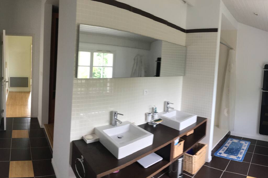Suite 1er