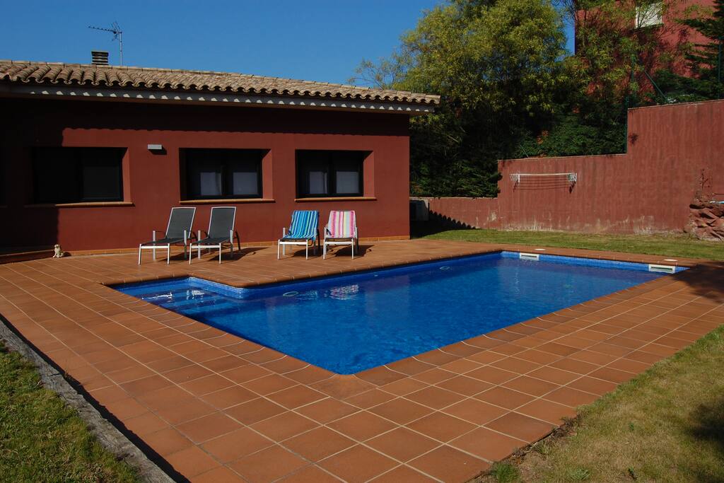 Private pool