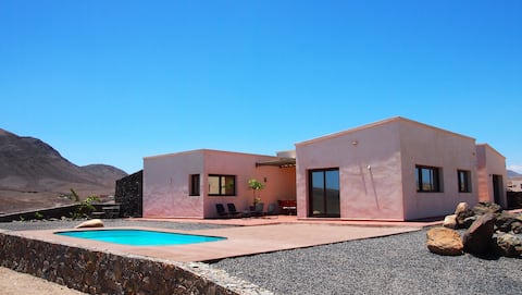 Stunning villa with sea views hot water pool