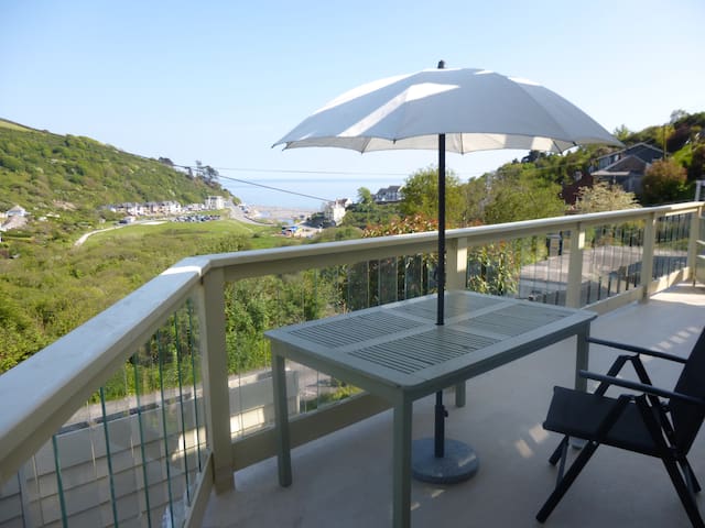 Stunning sea/country views cornwall