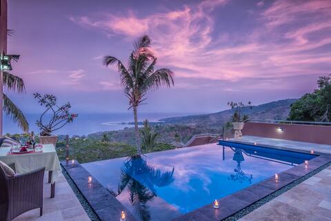 Villa Giuliana- 2 BR Villa w/pool and ocean views