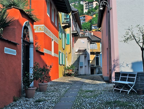Top performing Airbnb: Beautiful & Romantic Lago Maggiore Lakefront Apt. in Gambarogno