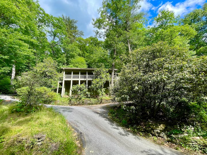 Cashiers Valley Vacation Rentals & Homes North Carolina, United