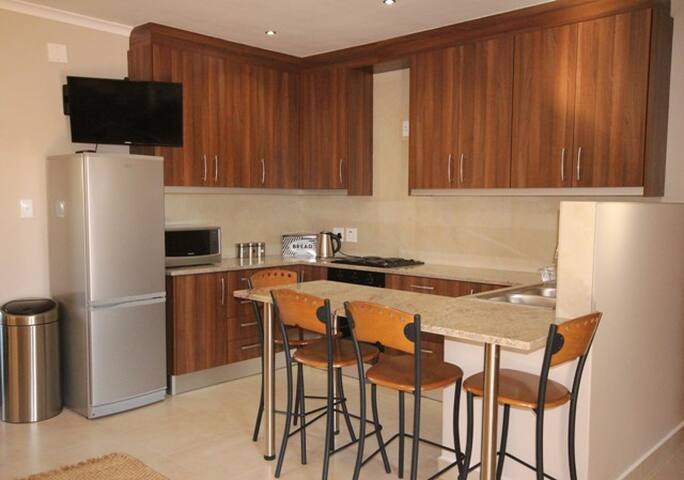 Luxury Self Catering apartment gallery image 3