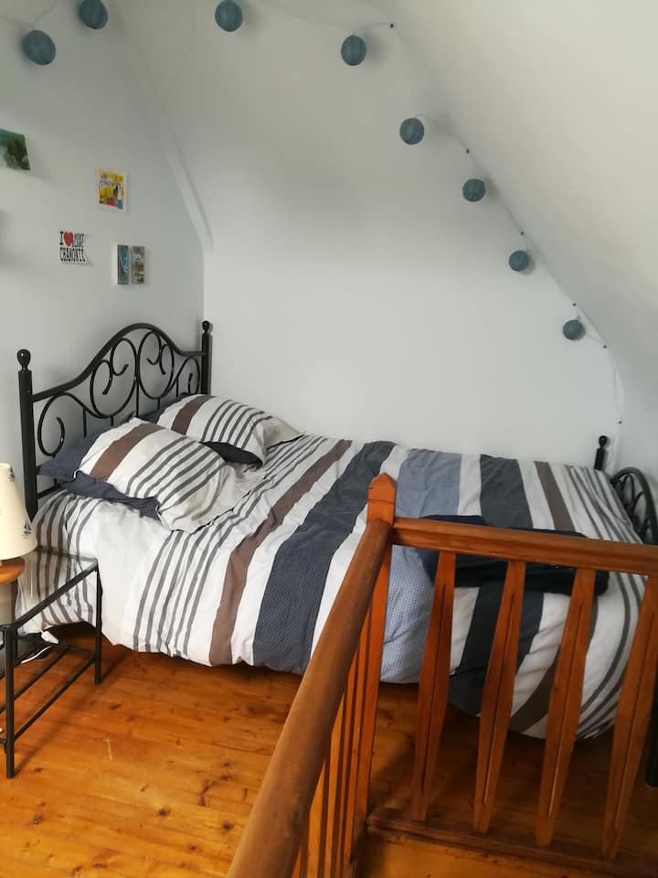 Мецанин стая 1 стандартно легло 140 х 190 см