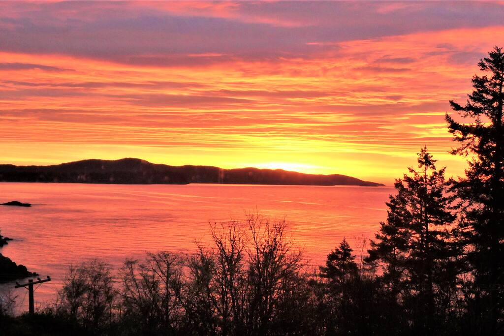 A fiery sunrise can be seen from the living space...for early risers.