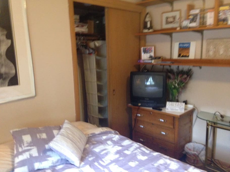 Closet, hangers and extra bedding, TV with Netflix and Hulu, dresser with lockable top drawer.