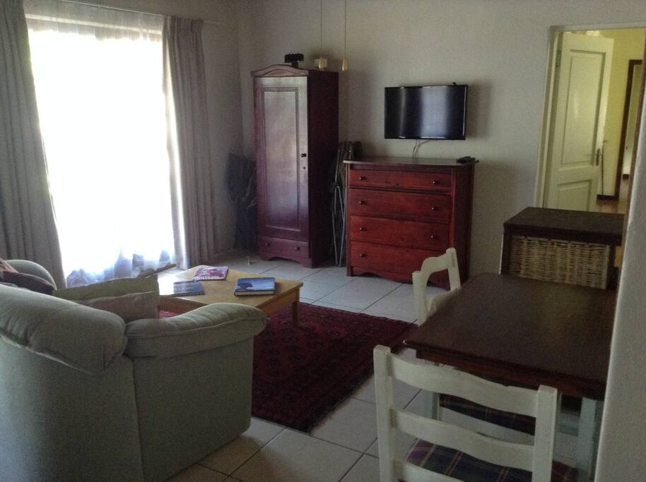 Showing lounge area