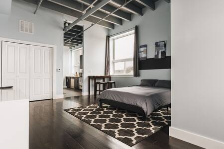 Loft Brief Distance from NYC!