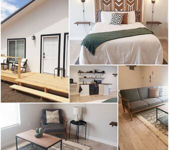 Moab Oliver House Suite #1