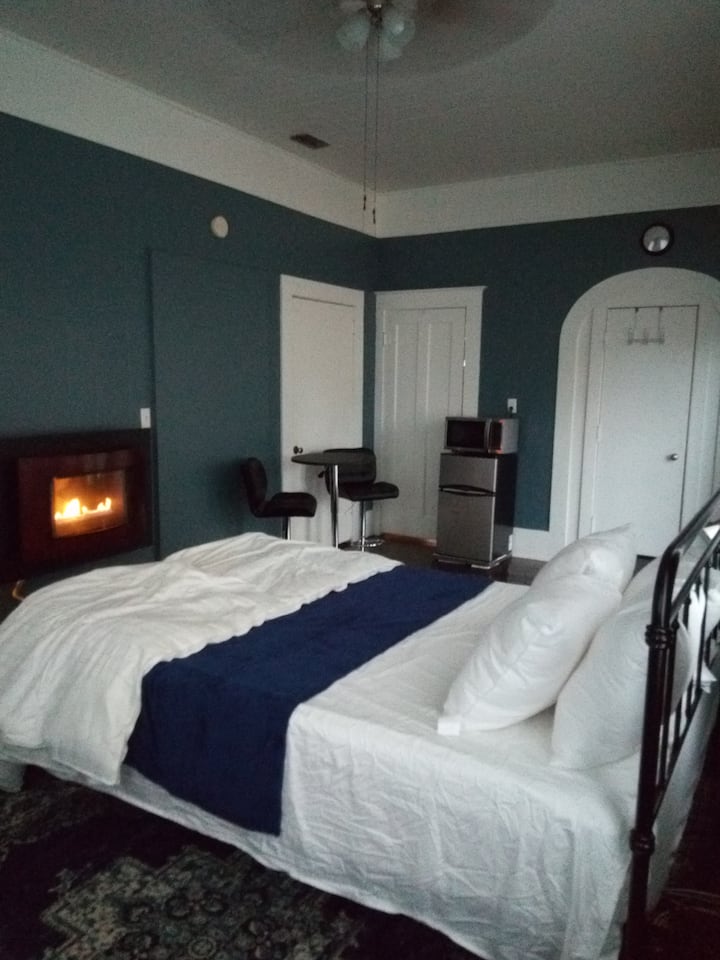 Hidden Garden Apt. Discount Rates For 7 & 27+ Days - Jacksonville, TX