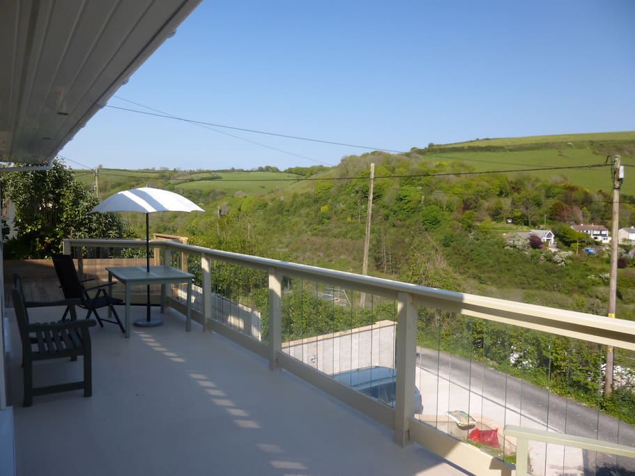 Stunning sea/country views cornwall Flats for Rent in Seaton, United