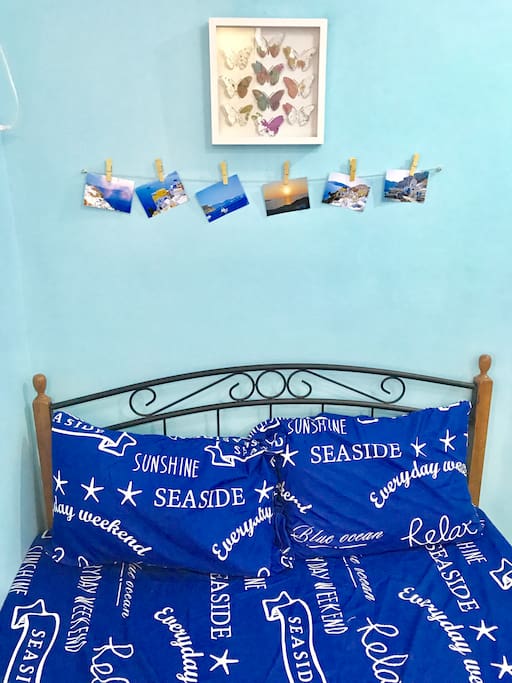 Your comfy bed and Santorini photos for some inspiration.