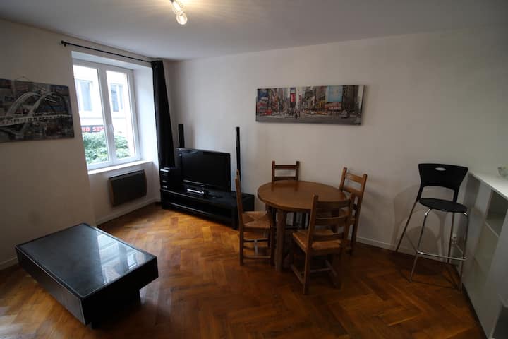 "J'y Vais" ! Studio Cosy Centre Ville Proche Gare - Cernay