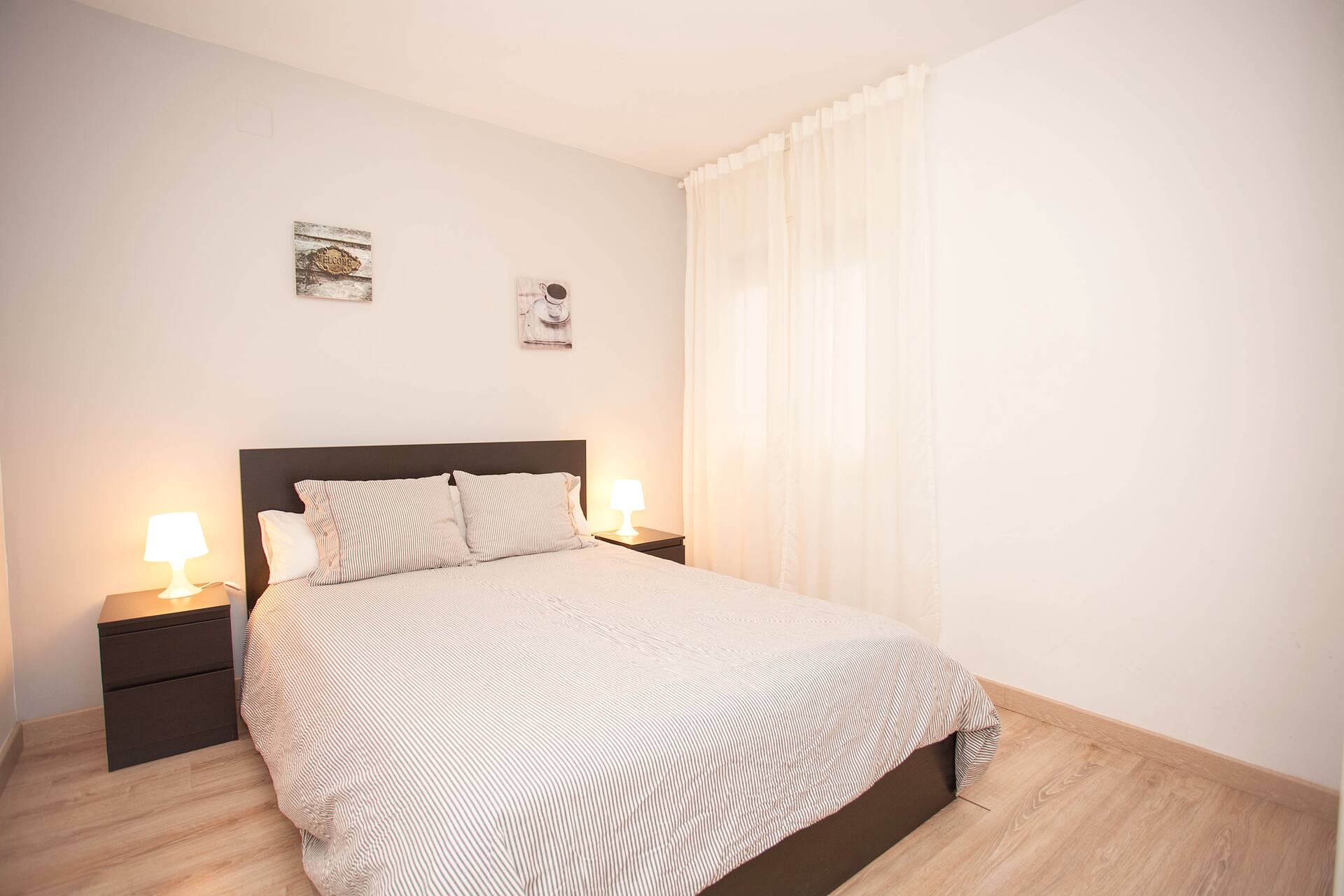 Sitges Group Blue and White  — foto 5
