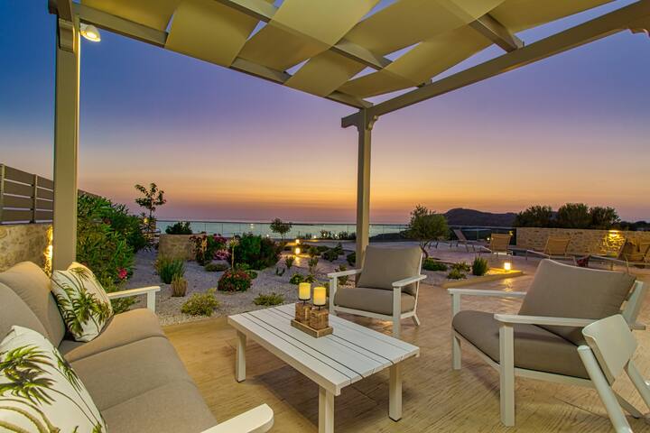 Private pool★Seaview★Walk to all & Falasarna beach gallery image 5