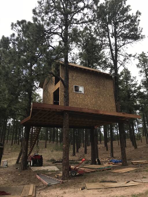 The basic house is coming together. Expecting to be completed January 15th