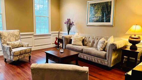 Luxury Villa - Dulles Airport